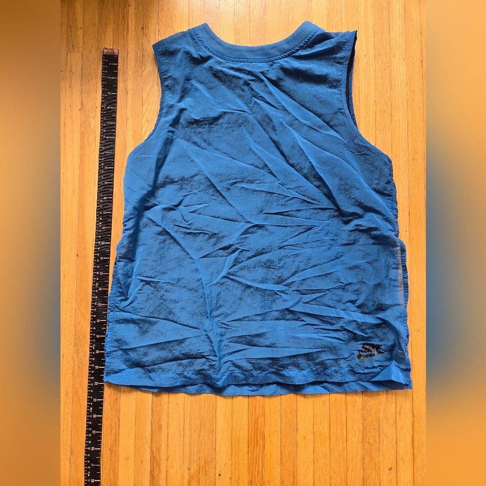 Nike Blue Crinkle Tank Top with mesh - Size XS